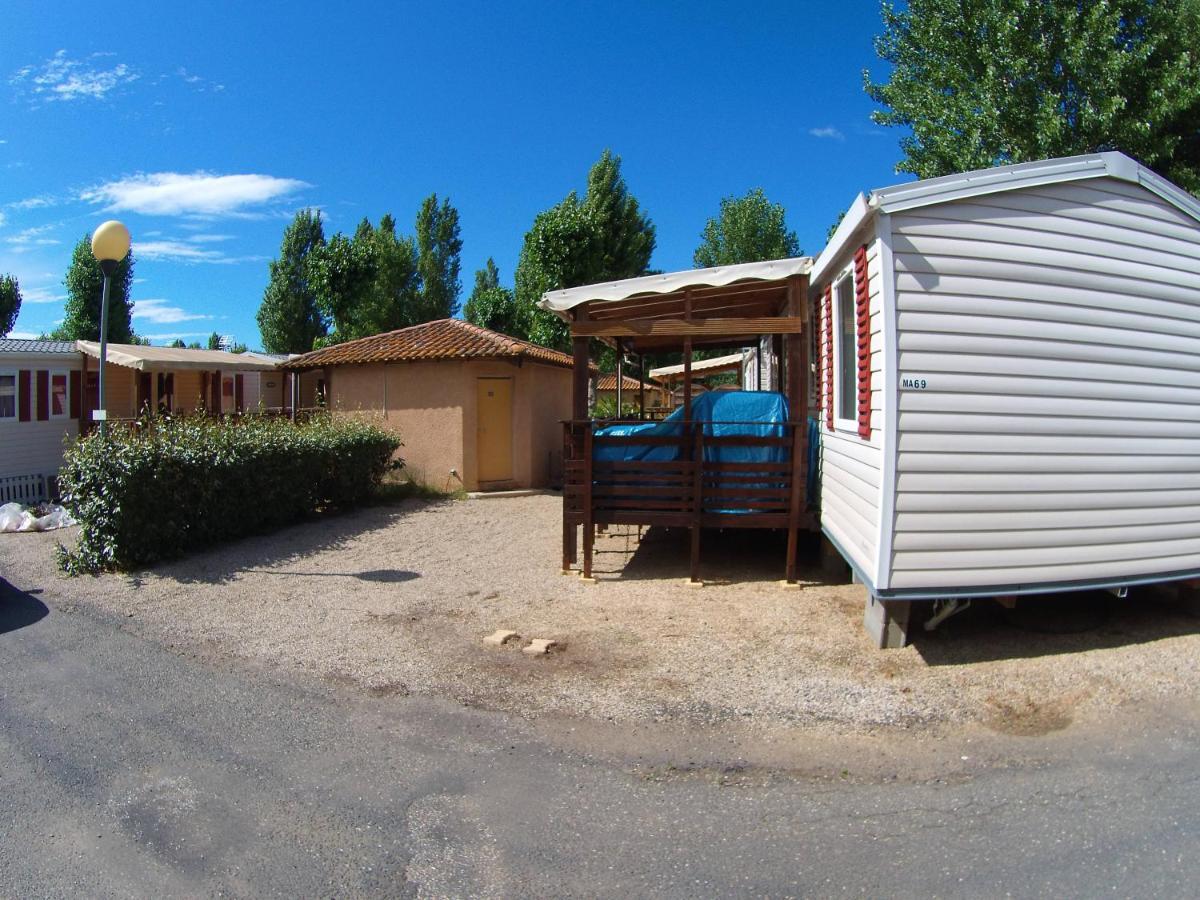La Carabasse / Mazet 69 Otel Vias Dış mekan fotoğraf